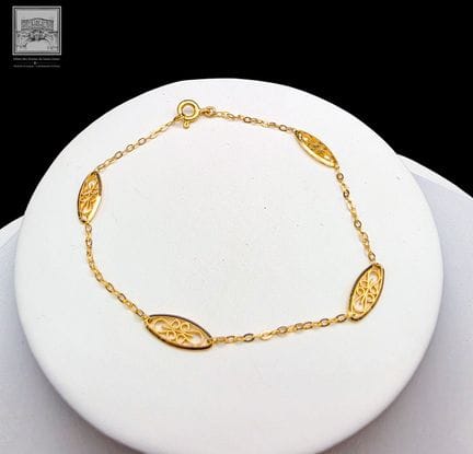 Bracelet en or jaune 18K 750/°°°
Poinçon tête d'ai