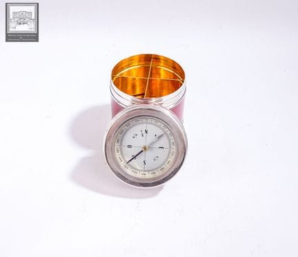 HERMES PARIS 
Rare boîte à cigarettes avec couverc