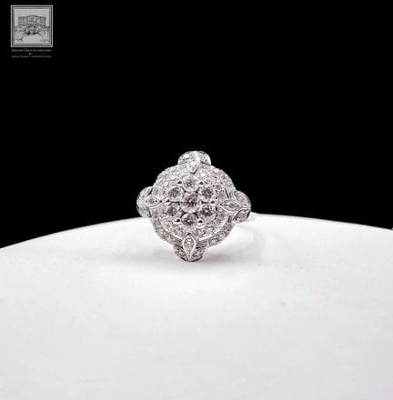 Ring im Art-Déco-Stil aus 750°/ (18 K) Weißgold, 3