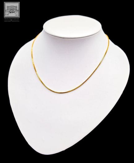 Chaîne en or jaune 18k 750/°°°
Poids : 5.42g
Usure