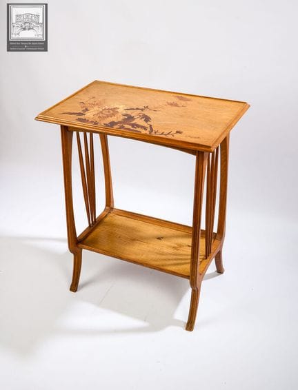 Louis MAJORELLE (1859-1926)
Table d'appoint dite t