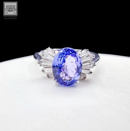 Bague de style Art déco en Platine 4g75 ornée d'un