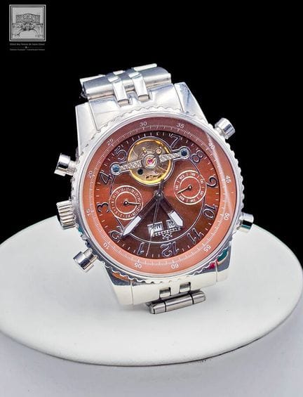 HINDENBERG 
Montre d'homme - Réf 250-H
Bracelet ac