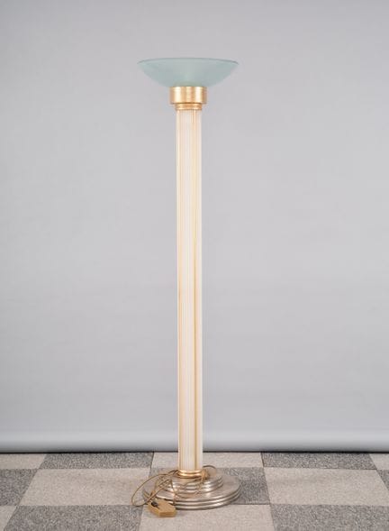 Dans le goût de PERZEL
Lampadaire en métal chromé 