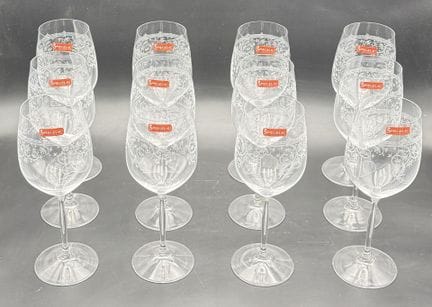 SPIEGELAU 
Juego de doce copas de vino de cristal 
