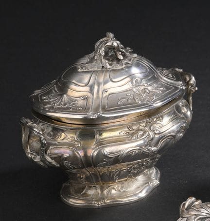 Edmond TÉTARD (Insc. 1880)
Sucrier en argent 1er t