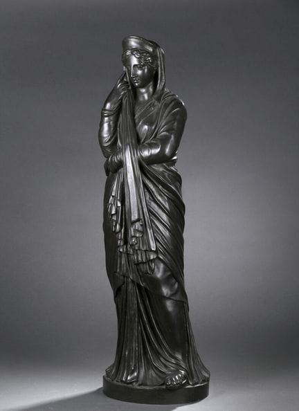 Statue en bronze ciselé et patiné représentant une
