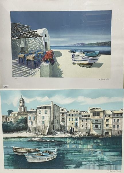 JP. BARAUX
Barques sur la plage et port dans le mi