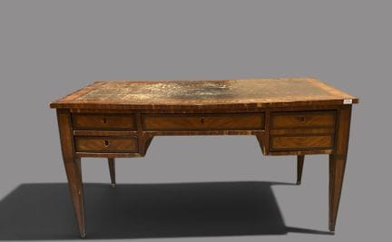Escritorio plano de madera chapada con marquetería