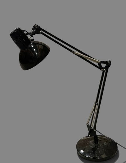 ALBA
Lampe de bureau articulée modèle "Archi"  en 