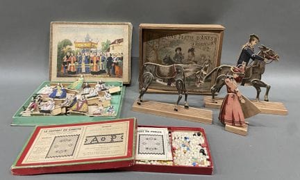 Lot de jouets anciens dont "Partie d'ânes", "Le co