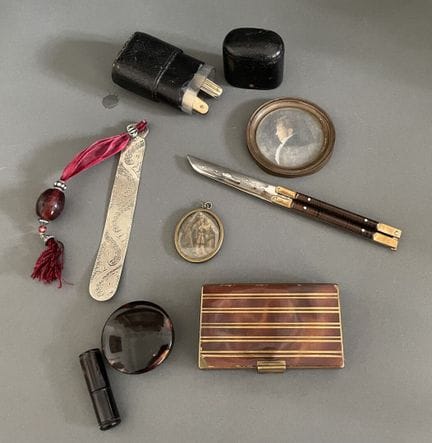 Small collection of display items such as powder c