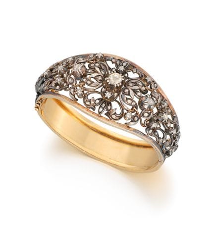 BRACCIALE FLORAL DIAMOND

Provenienza: Germania.
D