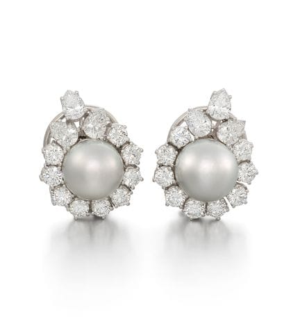 ELEGANTI ORECCHINI A CLIP CON PERLE E DIAMANTI

Da