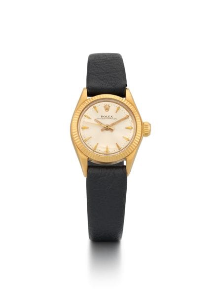 ROLEX

Title: Lady Oyster.
Type of Watch: Wristwat
