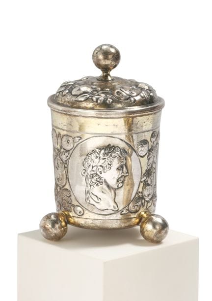 DRENTWETT, JOHANN I
Augsbourg

Titre : Gobelet en 
