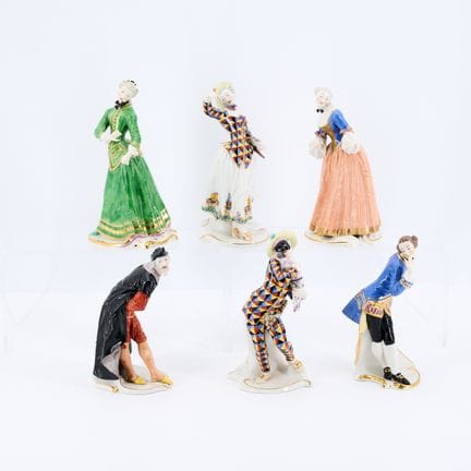 NYMPHENBURG

Titre : Série de six figurines en por