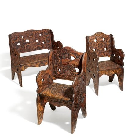 ANGLETERRE

Titre : Paire de fauteuils en bois et 