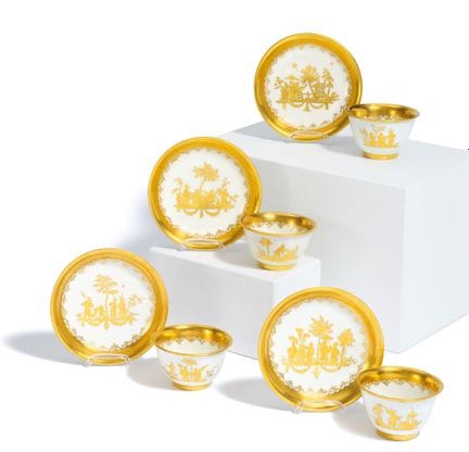 MEISSEN

Titre : Quatre petits bols à thé en porce