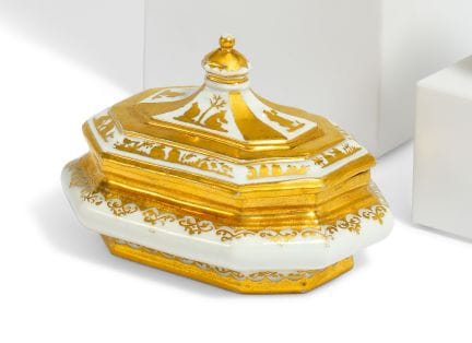 MEISSEN

Titre : Sucrier en porcelaine orné de mot