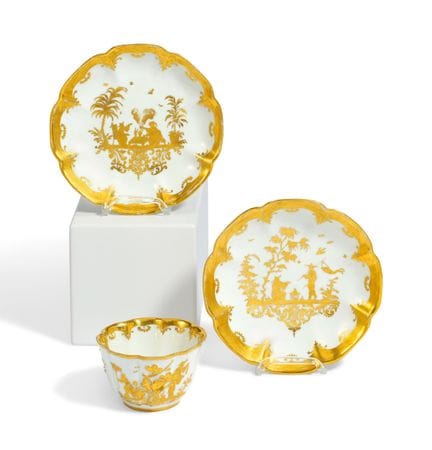 MEISSEN

Titre : Petit bol à thé en porcelaine et 
