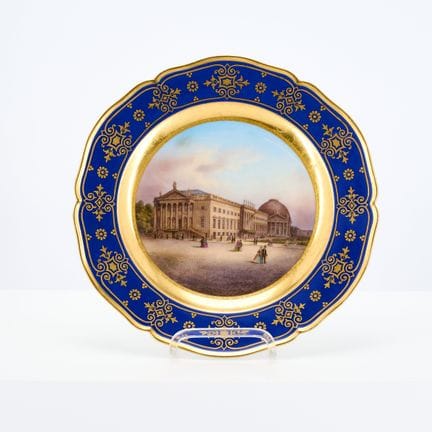 KPM
Berlin

Titre : Assiettes en porcelaine issues