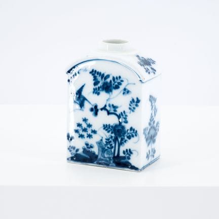 MEISSEN

Titre : Boîte à thé en porcelaine avec dé