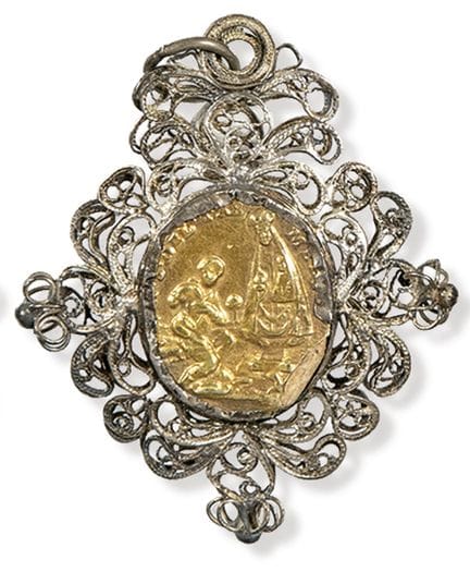 Silver reliquary with a gilt envelope, Spain, 18th
