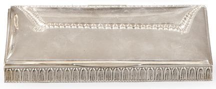Tobacco box with a wooden and silver core. 
 Dimen
