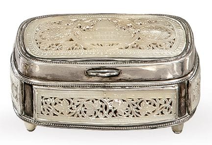 Small Anglo-Indian unhallmarked silver and mother-