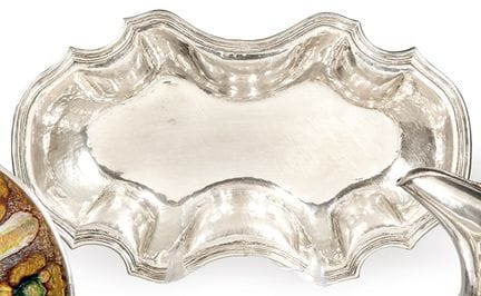 Wavy Spanish silver platter, hallmarked 1st grade 
