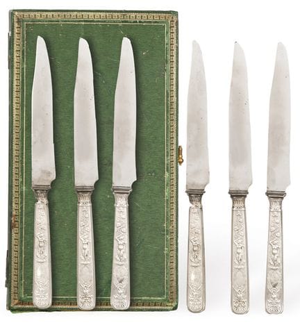 Set of twelve knives in hallmarked 950 French silv