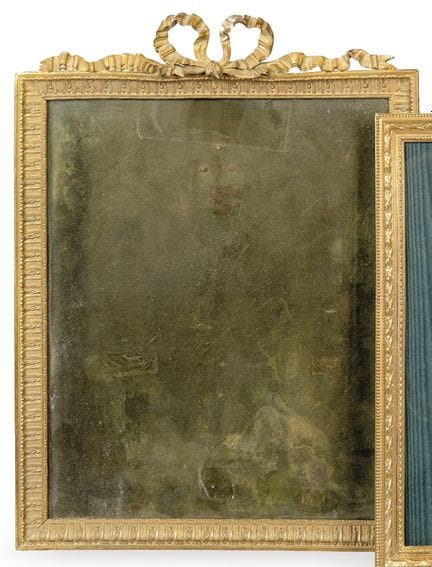 Large bronze tabletop portrait frame, Louis XVI st
