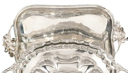 Spanish silver tray with a wavy rim, hallmarked 1s