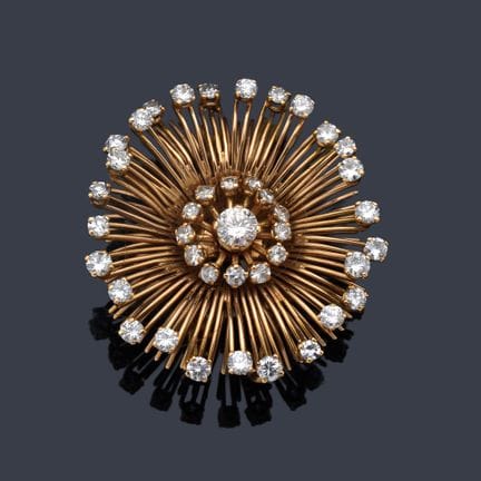 Blumenbrosche mit Diamanten von insgesamt ca. 3,30