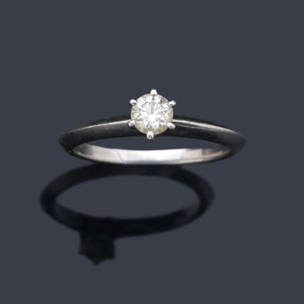 TIFFANY &amp; Co 
 Solitärring mit einem Diamanten