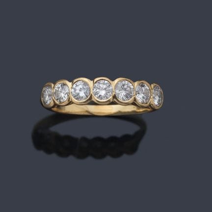 Halb-Ewigkeitsring mit einer Reihe von Diamanten i
