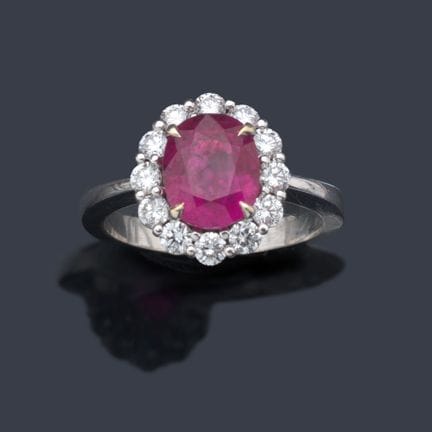 Ring mit einem Rubin im Ovalschliff von ca. 3,05 c