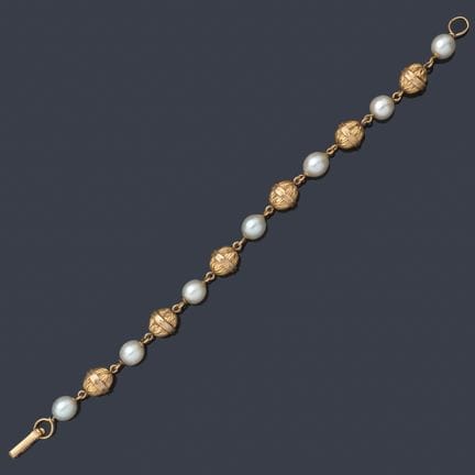 Armband mit Perlen von ca. 9,00 mm, durchsetzt mit