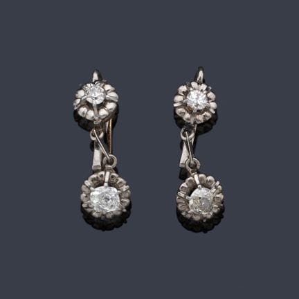 Lange „You and I“-Ohrringe mit Diamanten im Altsch