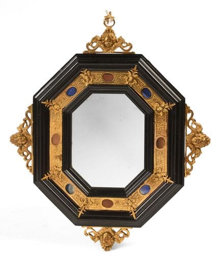 FRANCE, DÉBUT XVIIÈME
Miroir rectangulaire octogon