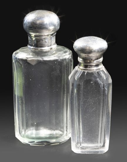 Dos frascos para sales de cristal tallado con cost