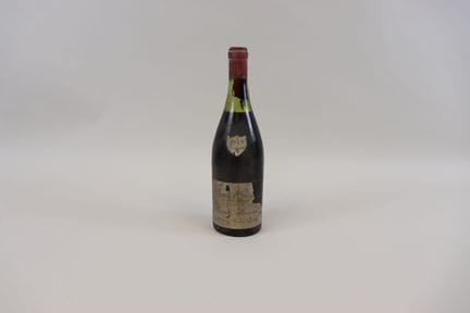 1 Flasche Nuits-Saint-Georges E. Mavaux 1949 ES 5 