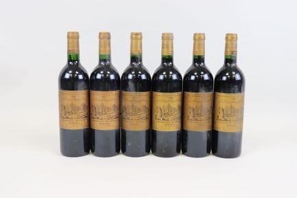 Los 6 Flaschen D'Issan Margaux GCC, 2 aus dem Jahr
