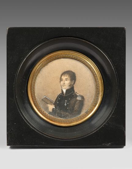 Miniature ronde, pierre noire et rehaut de blancs 