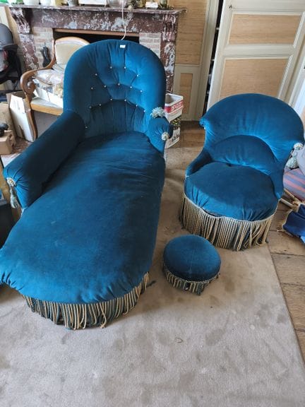 Set composto da una chaise longue, una poltrona a 