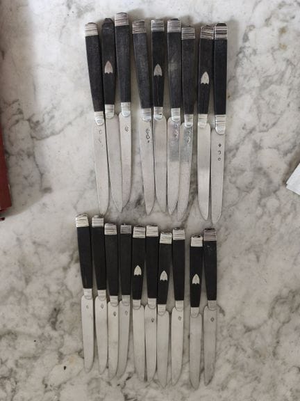 Lot de 8 couteaux à fruits avec lames argent 925°/