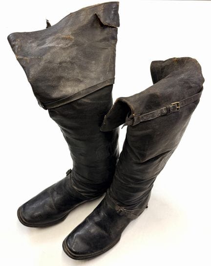 FRANKREICH
Paar Kavalleriestiefel/Overknee-Stiefel