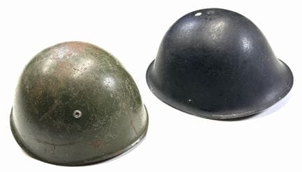 ITALIEN und GROSSBRITANNIEN
Set aus zwei Helmen
Zw