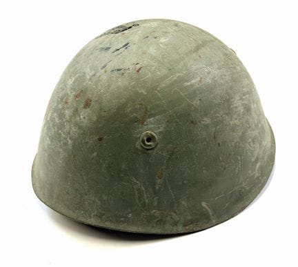 ITALIEN.
Italienischer Helm, Modell 1933
Stahlhelm